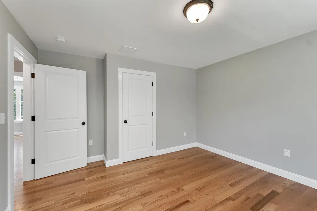 15 Bald Hill Road Raymond NH 03077