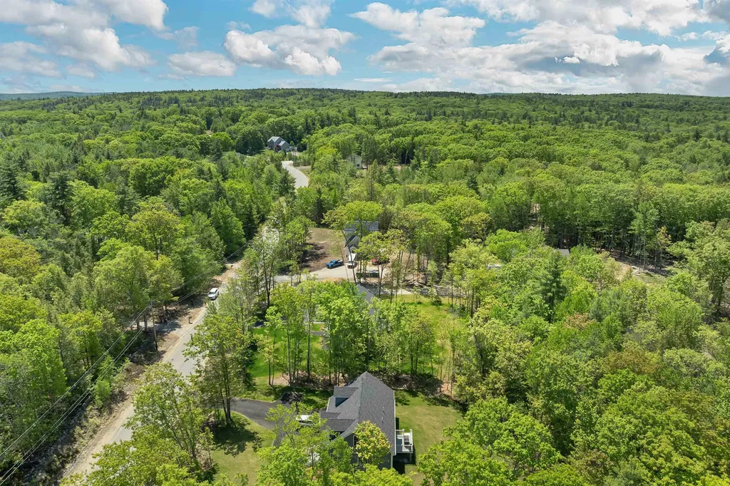 15 Bald Hill Road Raymond NH 03077