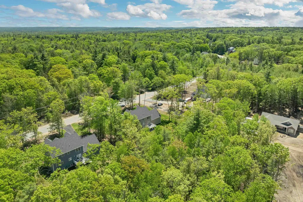 15 Bald Hill Road Raymond NH 03077