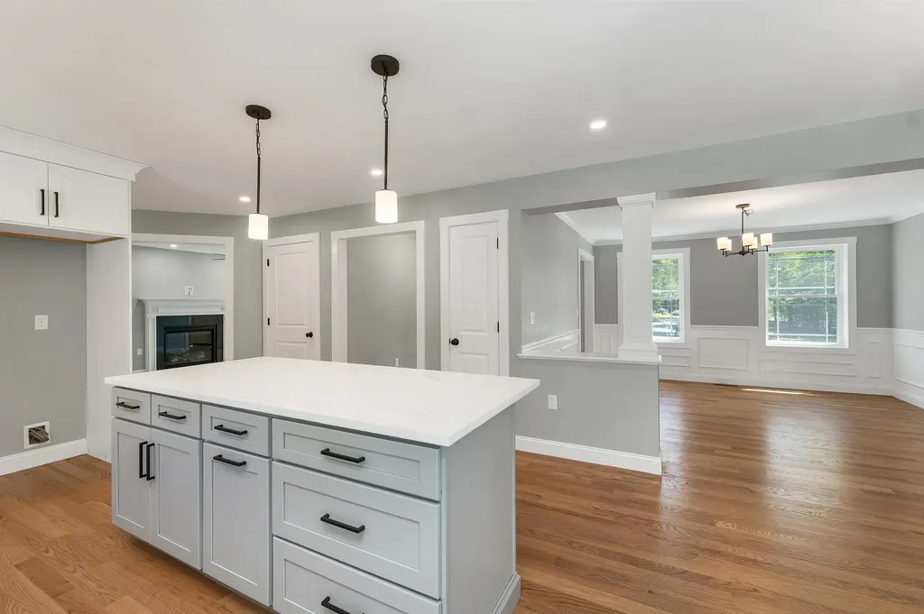 15 Bald Hill Road Raymond NH 03077