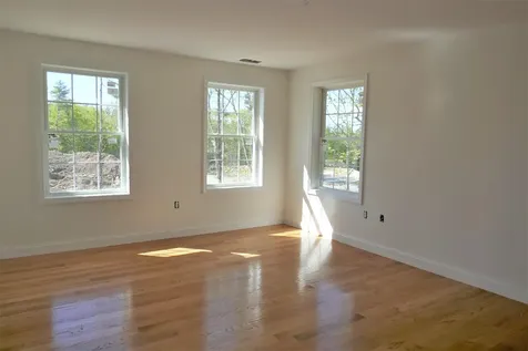 15 Bald Hill Road Raymond NH 03077