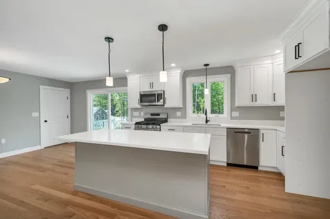 15 Bald Hill Road Raymond NH 03077