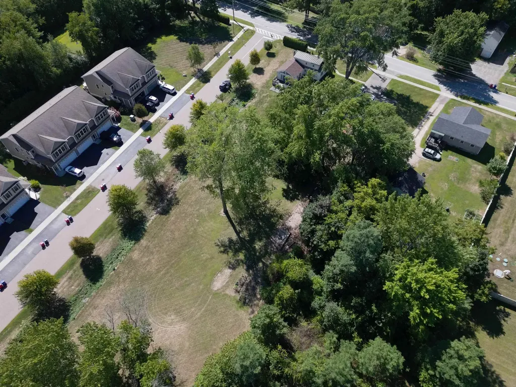 101 Macrae Road Colchester VT 05446