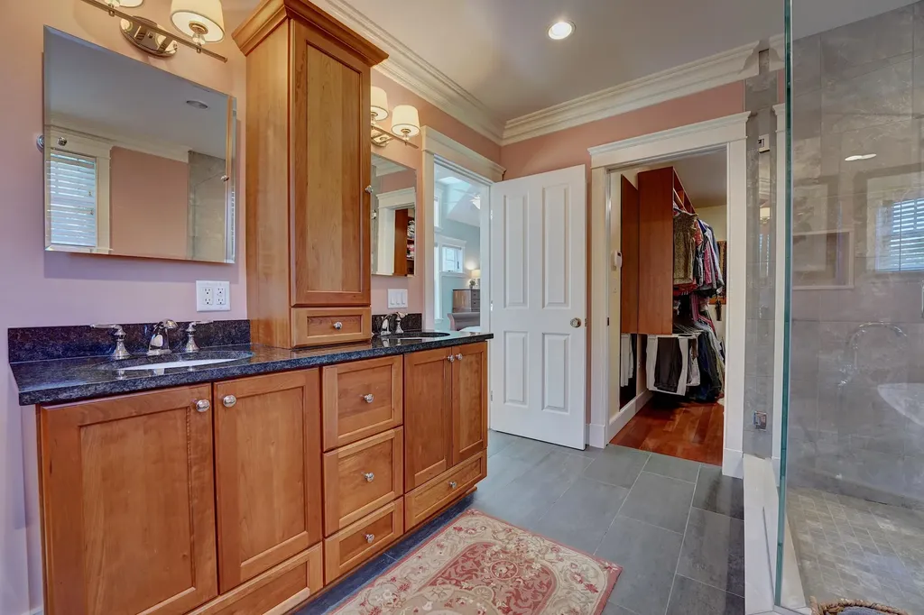 239 Gosport Road Portsmouth NH 03801