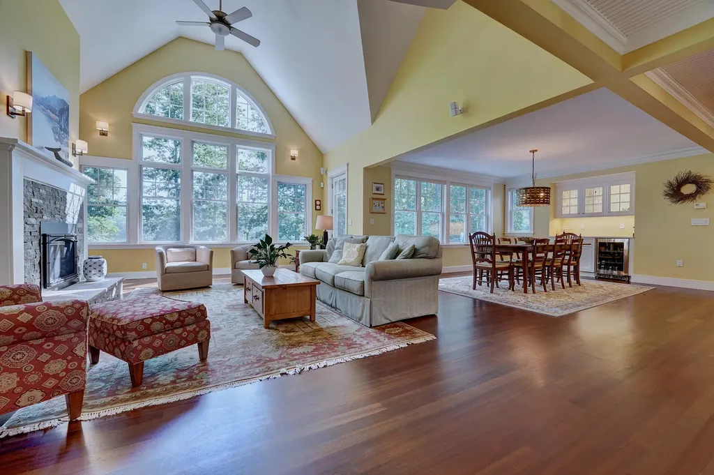 239 Gosport Road Portsmouth NH 03801