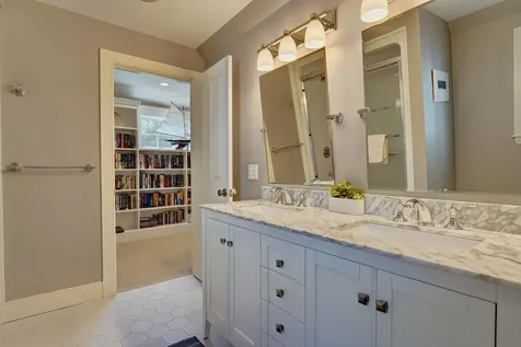 239 Gosport Road Portsmouth NH 03801