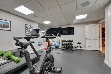 239 Gosport Road Portsmouth NH 03801