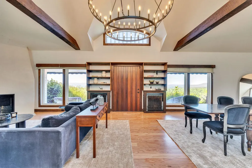 477 E Mountain Road Peterborough NH 03458