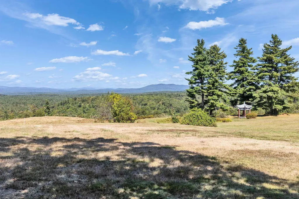 477 E Mountain Road Peterborough NH 03458