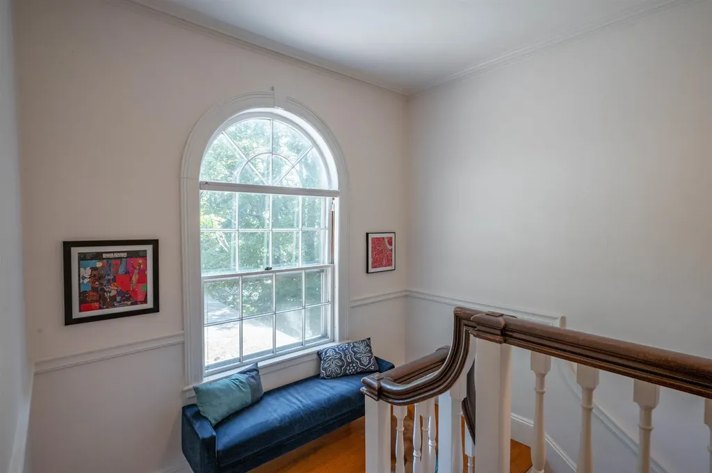 73 Berkeley Street Nashua NH 03064-1939