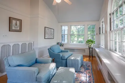 73 Berkeley Street Nashua NH 03064-1939