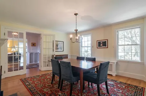 73 Berkeley Street Nashua NH 03064-1939