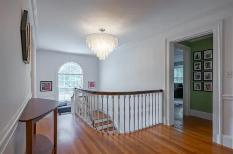 73 Berkeley Street Nashua NH 03064-1939