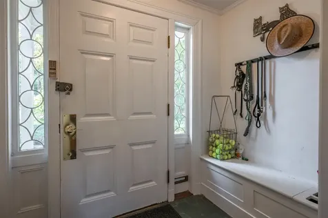 73 Berkeley Street Nashua NH 03064-1939