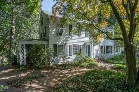 73 Berkeley Street Nashua NH 03064-1939