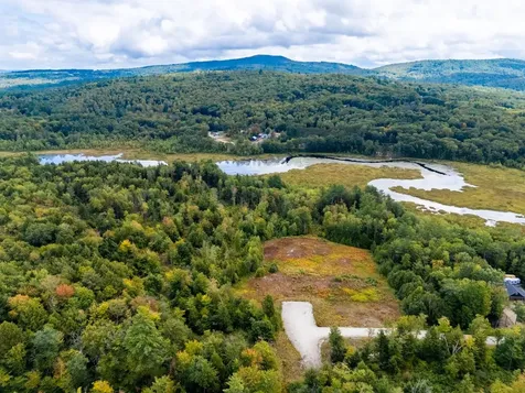 66 Phelps Lane Danbury NH 03230