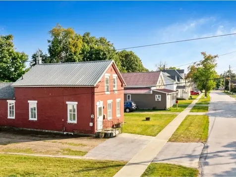 19 North Elm Street St. Albans City VT 05478