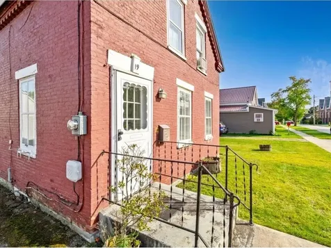 19 North Elm Street St. Albans City VT 05478