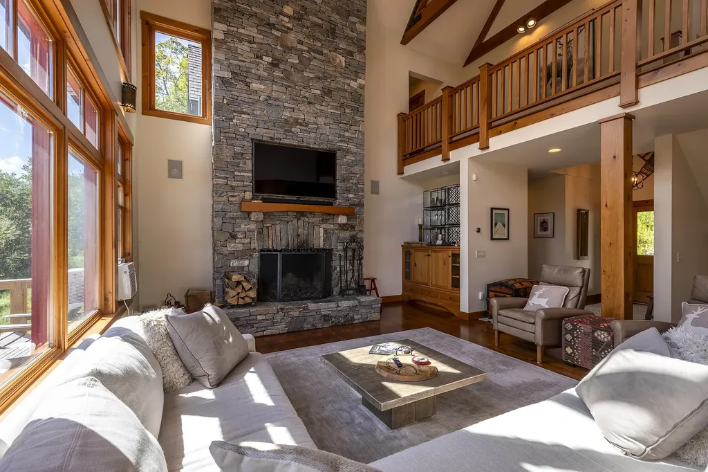 74 Grouse Lane Ludlow VT 05149