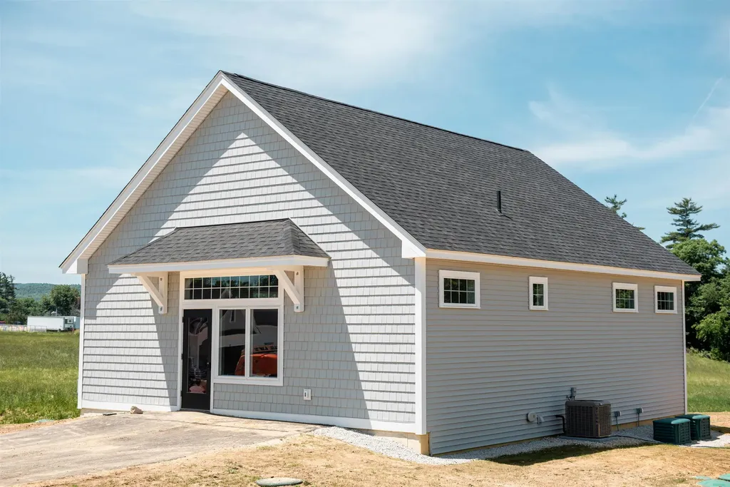 5 Chestnut Lane Northwood NH 03261