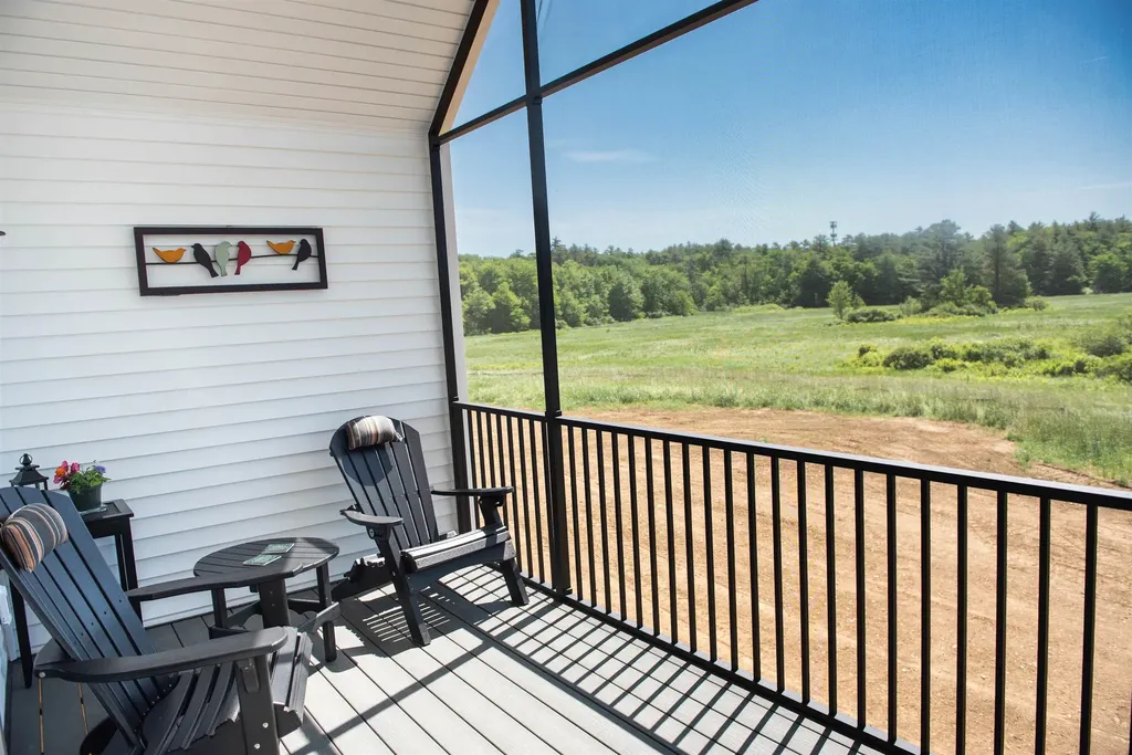 5 Chestnut Lane Northwood NH 03261