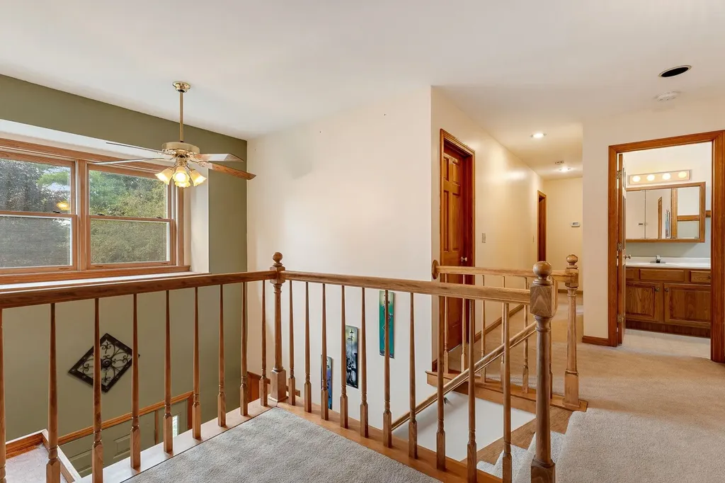 32 Old Farm Road Jericho VT 05465