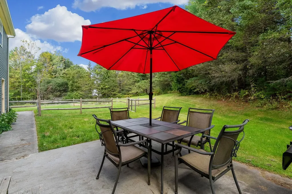 32 Old Farm Road Jericho VT 05465