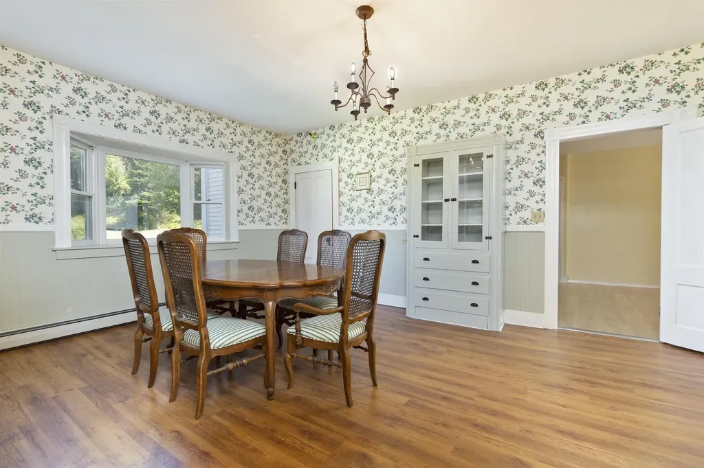 207 River Road Lyme NH 03768