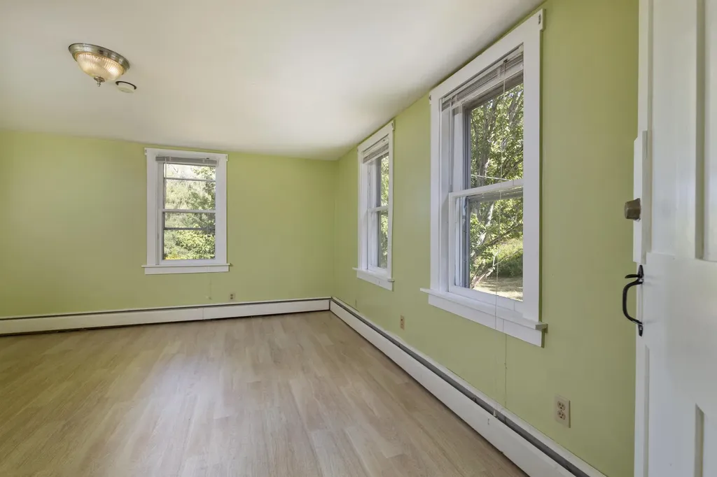 207 River Road Lyme NH 03768