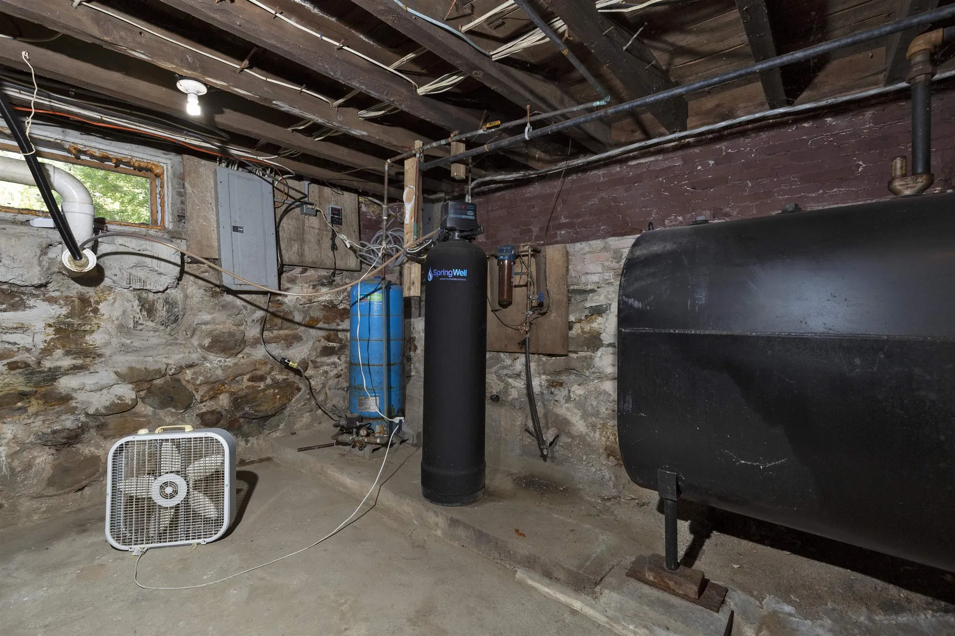 207 River Road Lyme NH 03768