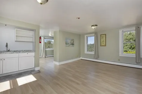 207 River Road Lyme NH 03768