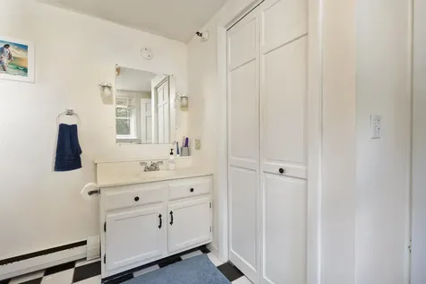 207 River Road Lyme NH 03768