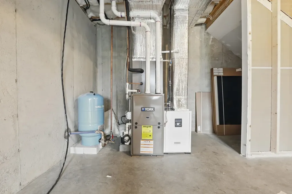 21 Brook Circle Northwood NH 03261