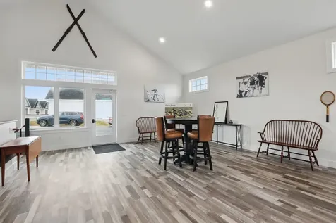 21 Brook Circle Northwood NH 03261