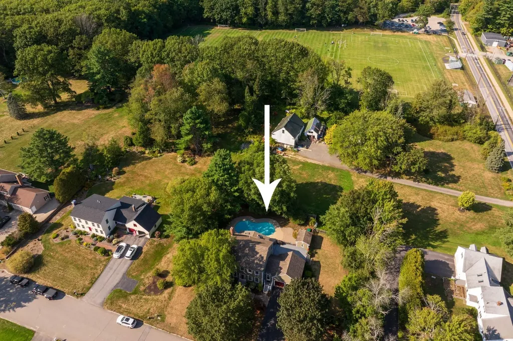 2 Lisa Beth Drive Dover NH 03820