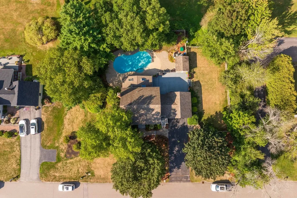 2 Lisa Beth Drive Dover NH 03820