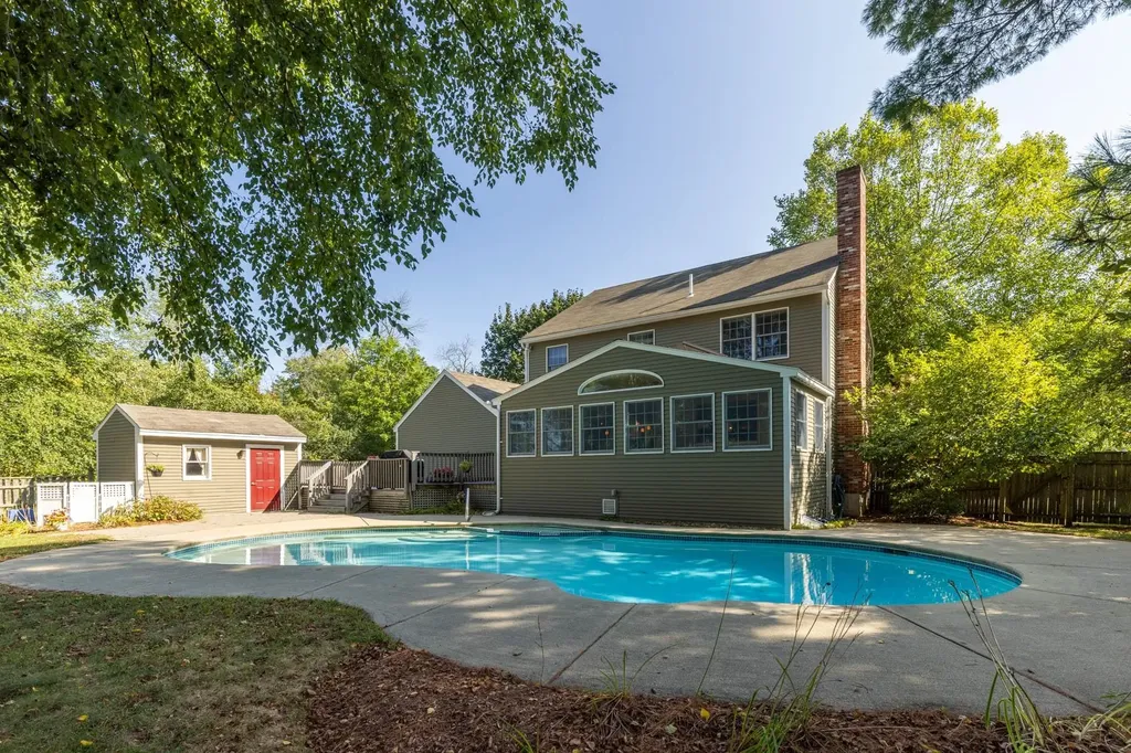 2 Lisa Beth Drive Dover NH 03820