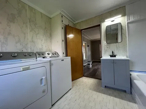 1 Bell Lane Berlin NH 03570