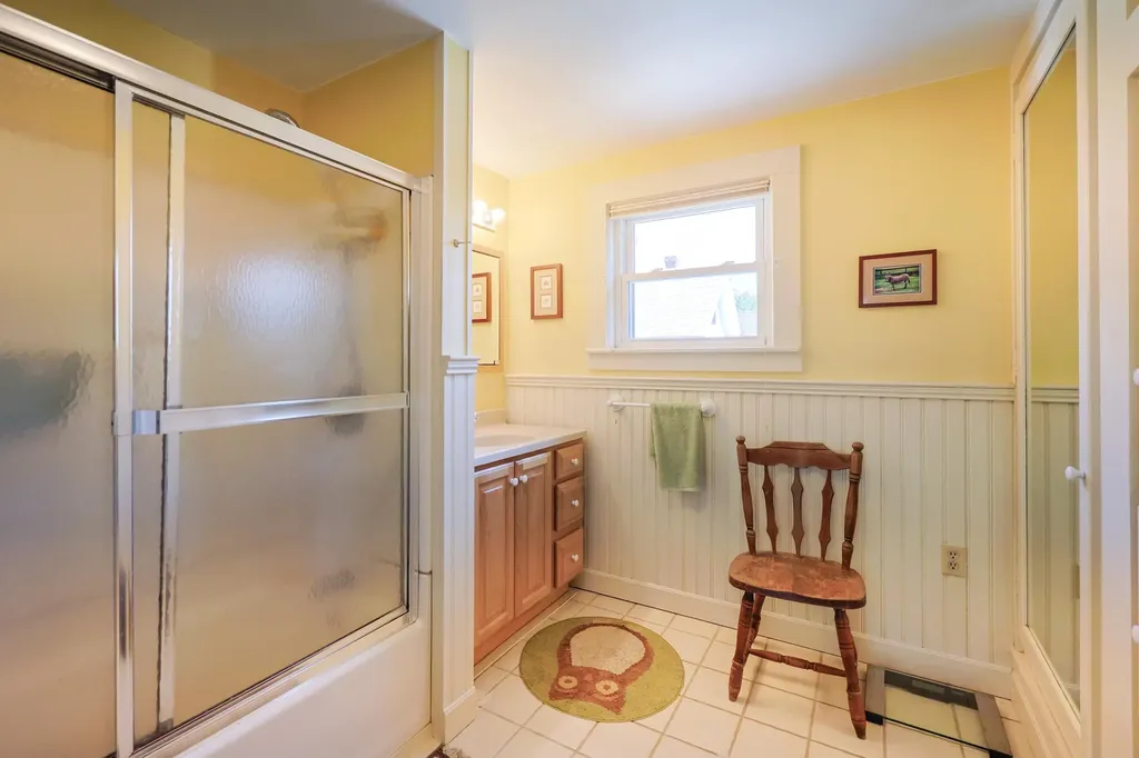 147 Roxbury Street Keene NH 03431