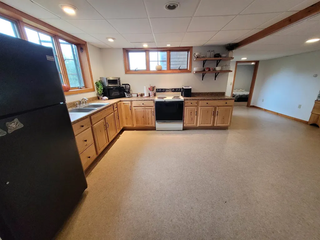 820 Farr Road St. Johnsbury VT 05819