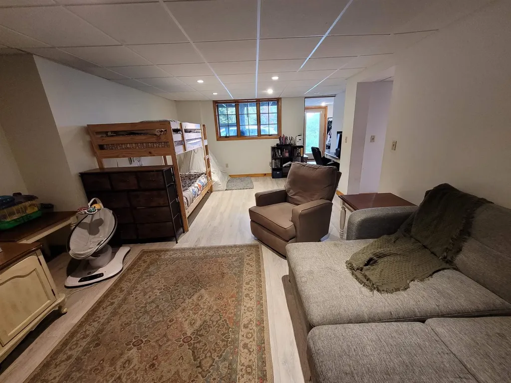 820 Farr Road St. Johnsbury VT 05819