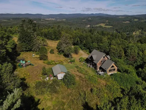820 Farr Road St. Johnsbury VT 05819