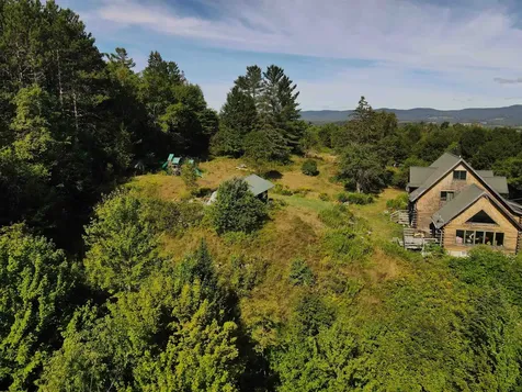 820 Farr Road St. Johnsbury VT 05819