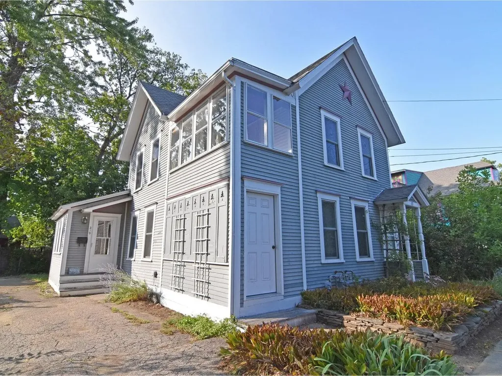 219 Intervale Avenue Burlington VT 05401