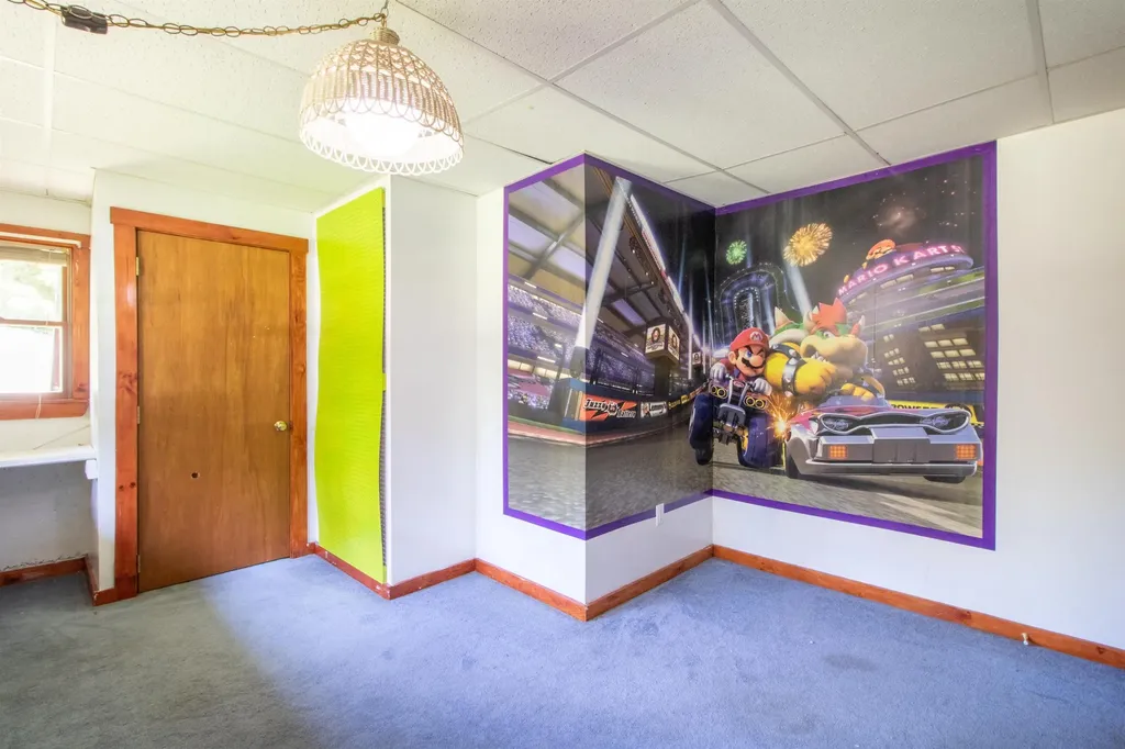 1246 Five Mile Square Road Brighton VT 05846