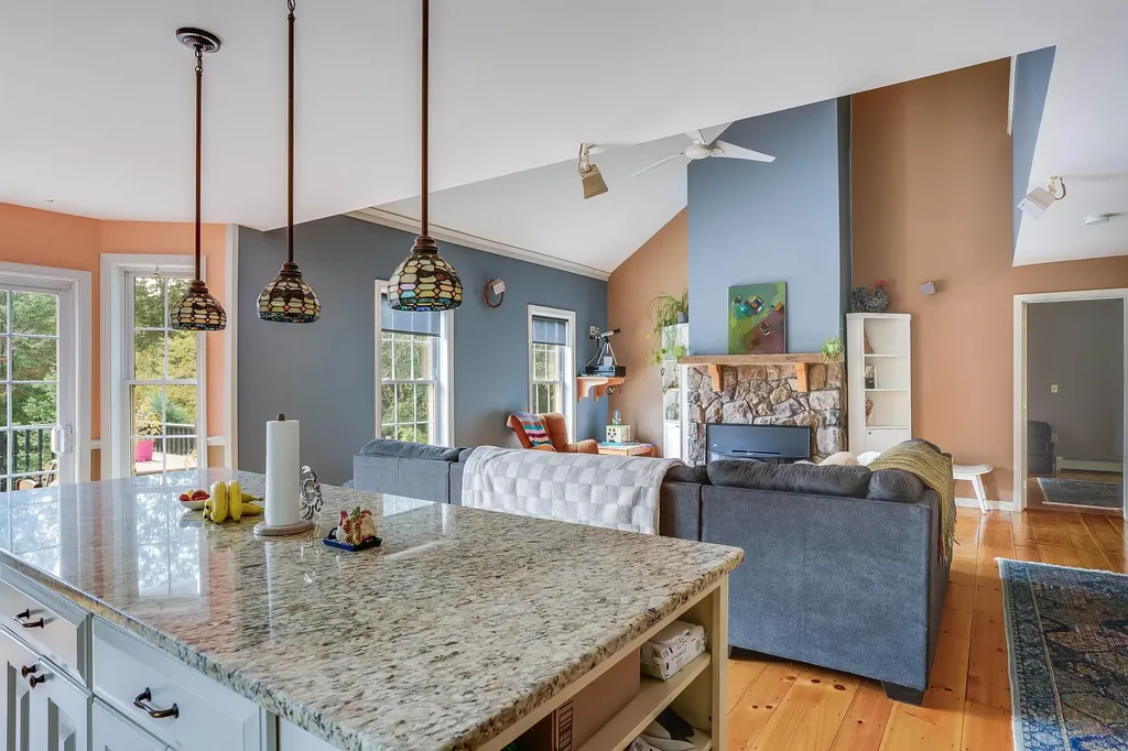 40 Brown Road Temple NH 03084