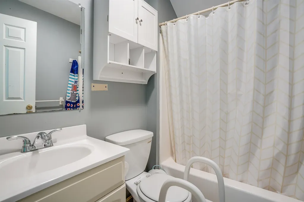 40 Brown Road Temple NH 03084