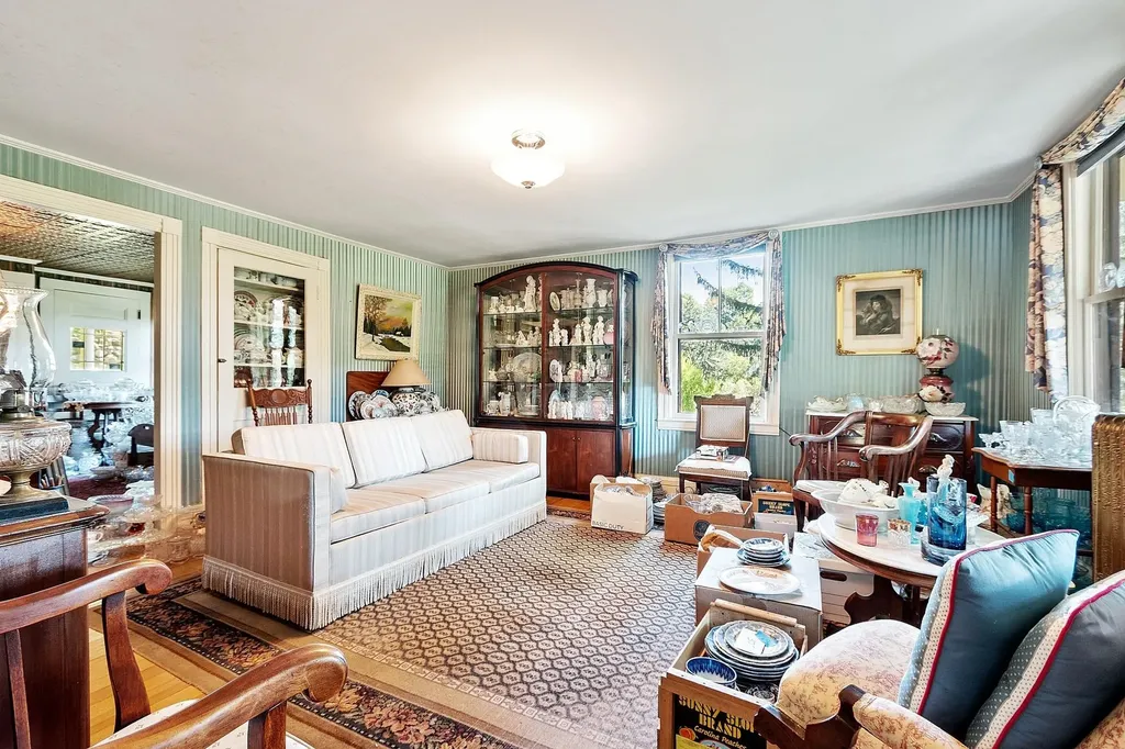 12 Todd Hill Road Hinsdale NH 03451