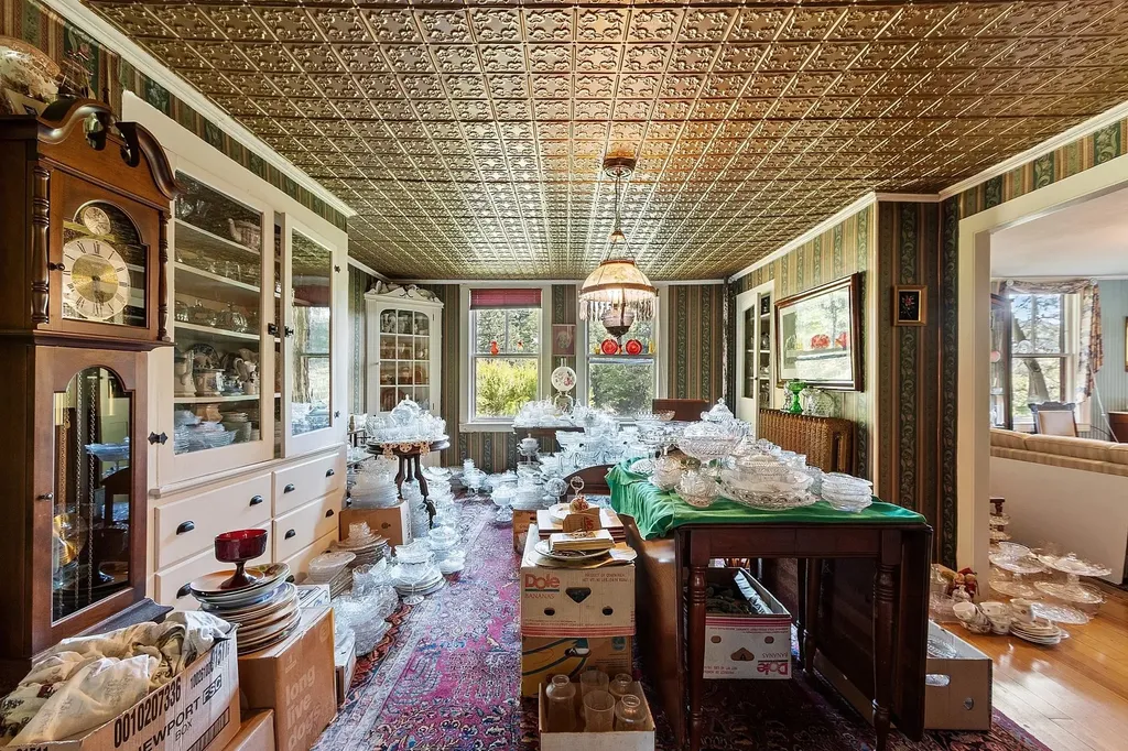 12 Todd Hill Road Hinsdale NH 03451