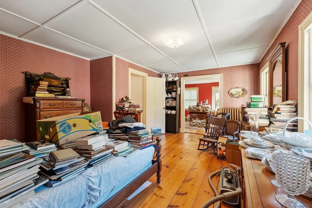 12 Todd Hill Road Hinsdale NH 03451